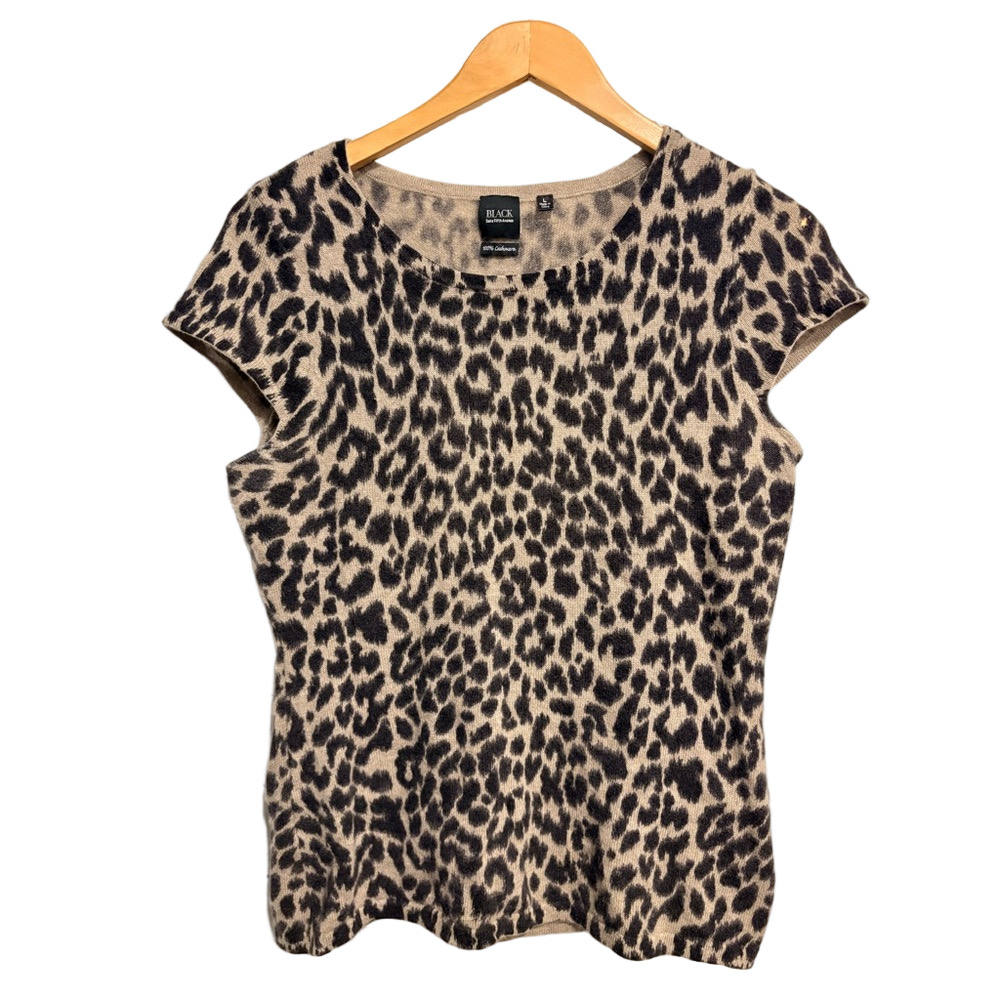 Saks Fifth Ave black label 100% Cashmere Leopard Print Sweater
